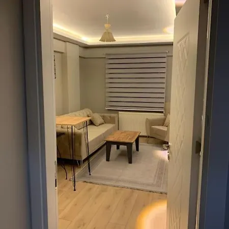 квартира в центре Gorukle Apartmán *